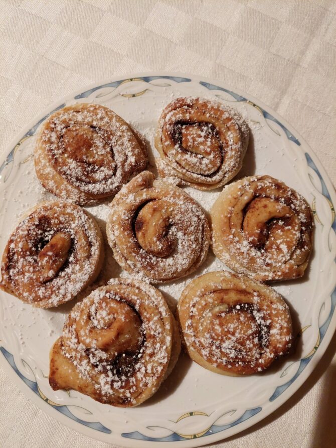 Zimt-Apfelschnecken mit Libuni Zimt-Apfelschnecken